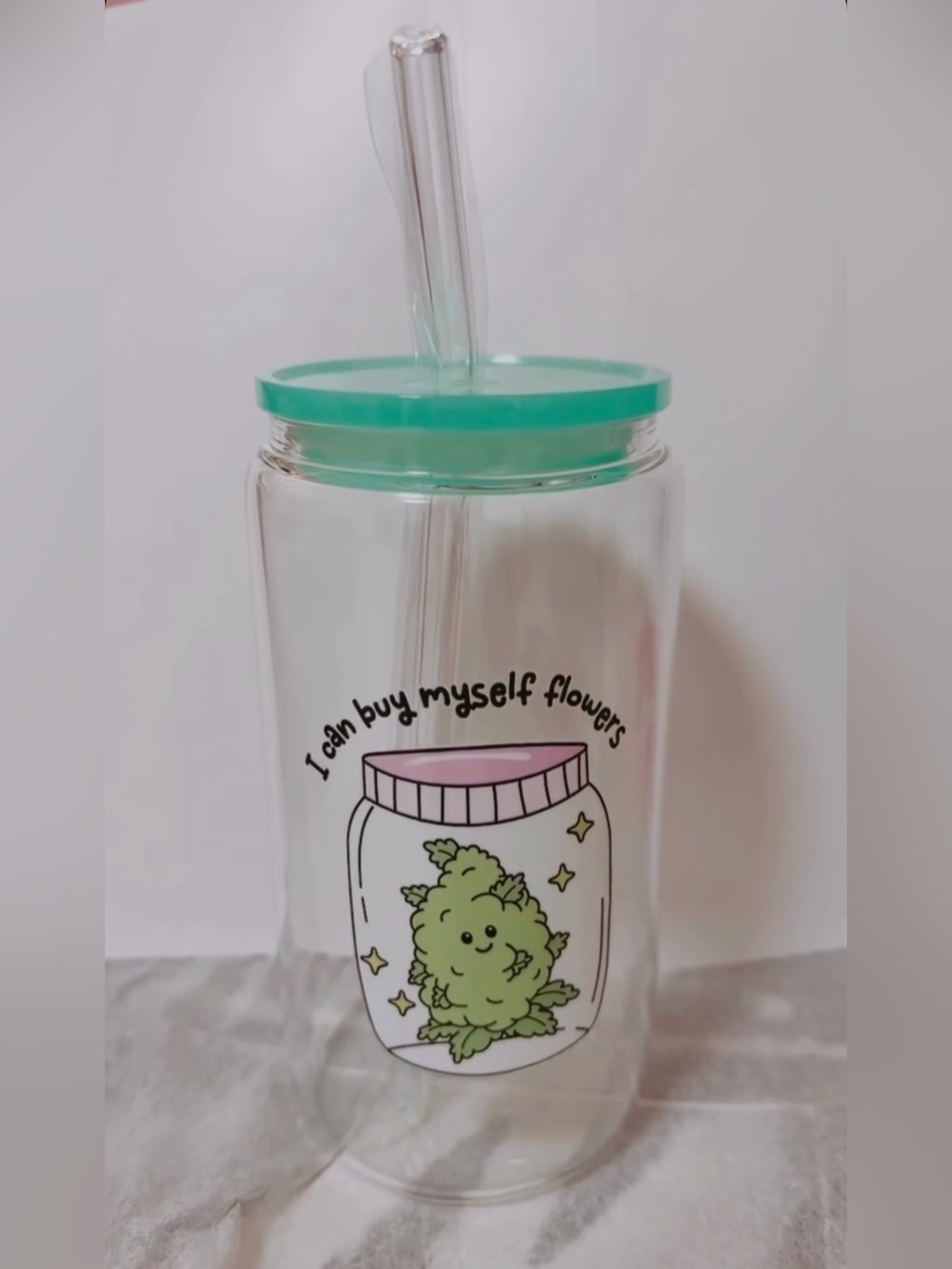 16oz Clear Glass Tumbler with Mint Lid and Glass Straw -